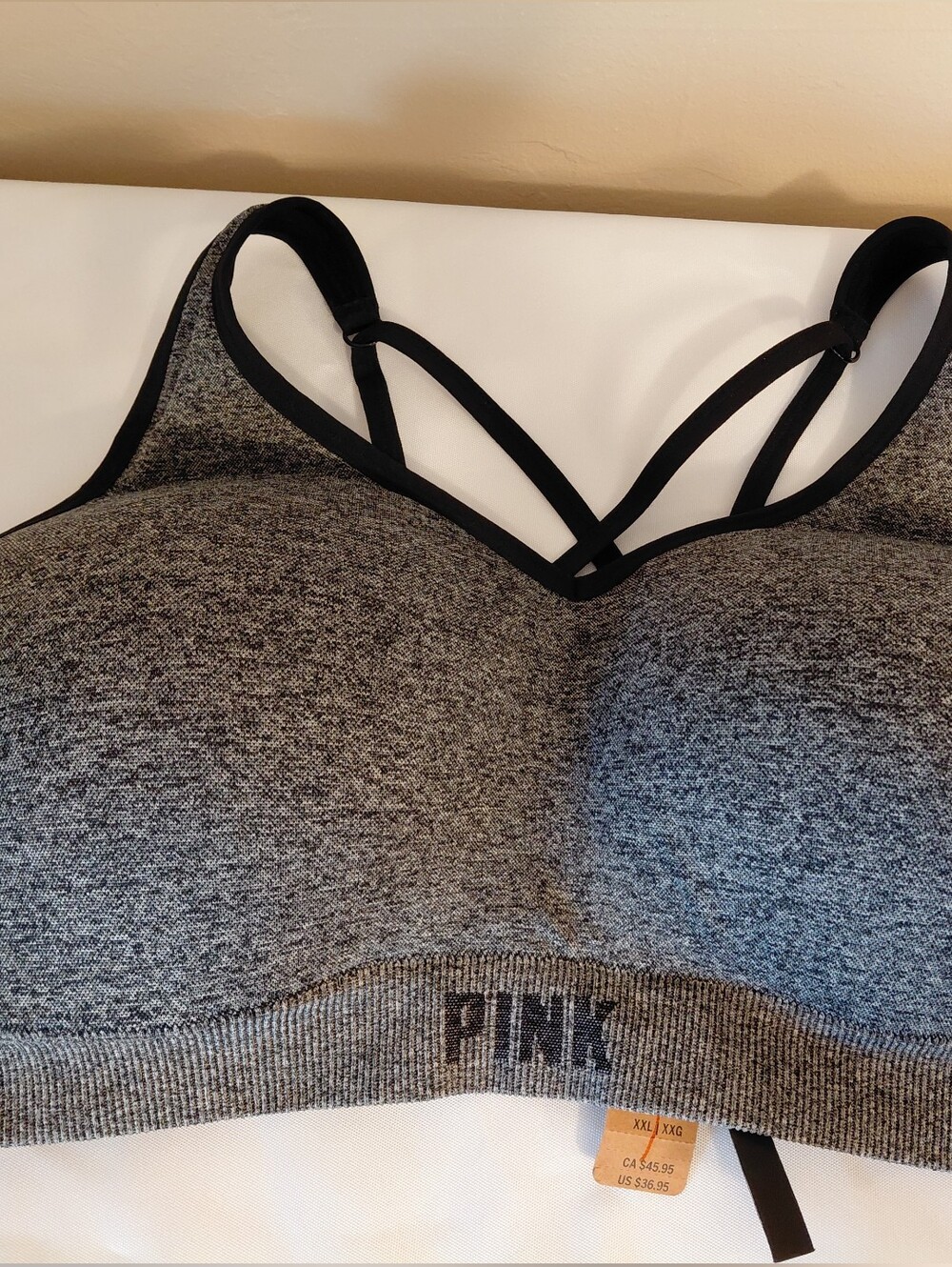 Victoria's Secret Pink Sports Bra XXL. NWT